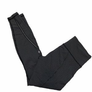 Lululemon Full Legth Legging Calf Logo Gray Black